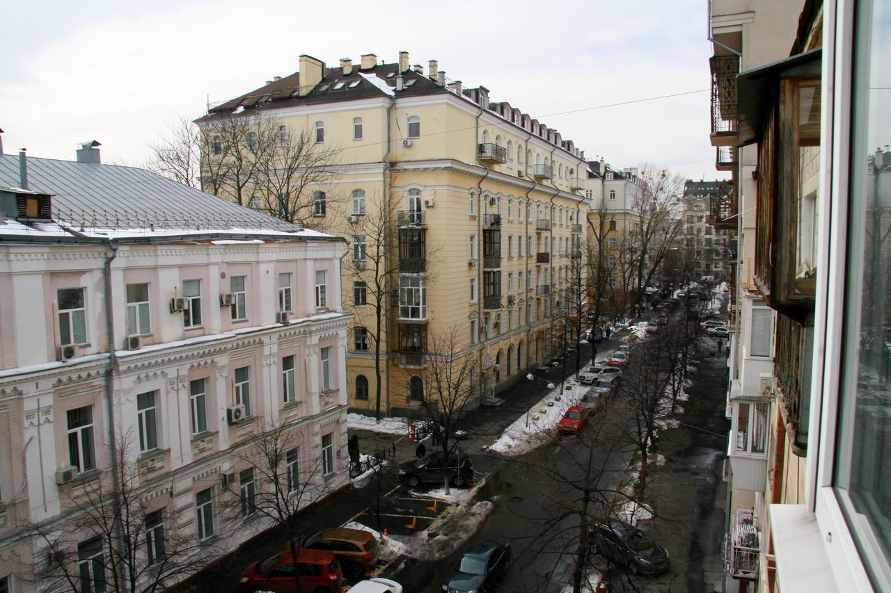 Luxury Apartment In The Heart Of The Capital Kyiv Exterior photo